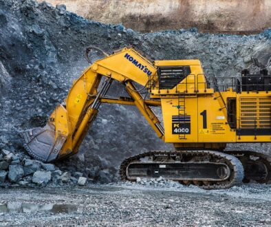 komatsu (pt global tractors indonesia)